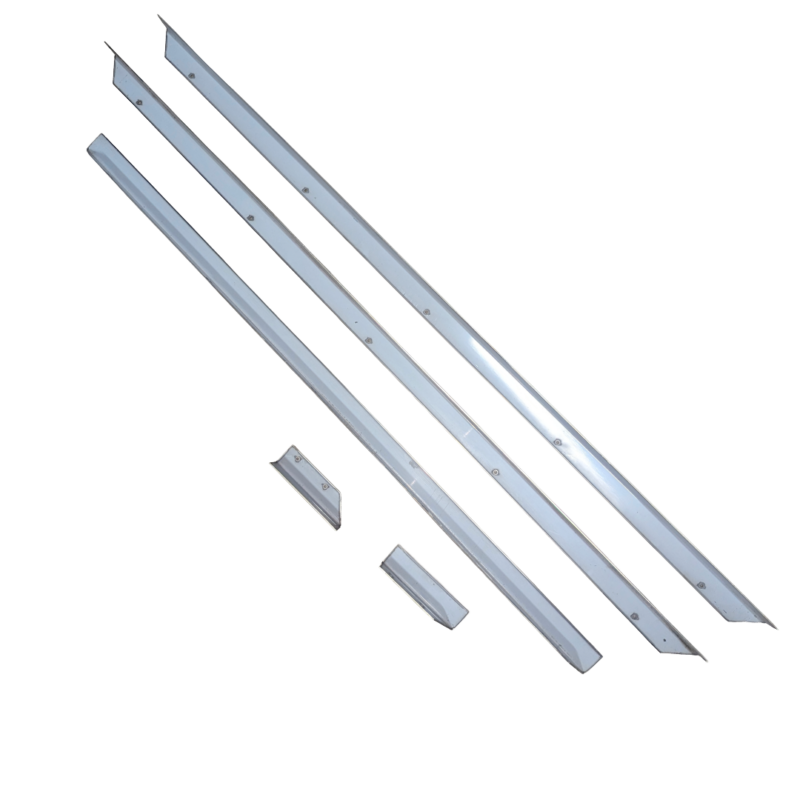 7359400461_plintus-kupe-kabiny-1.png